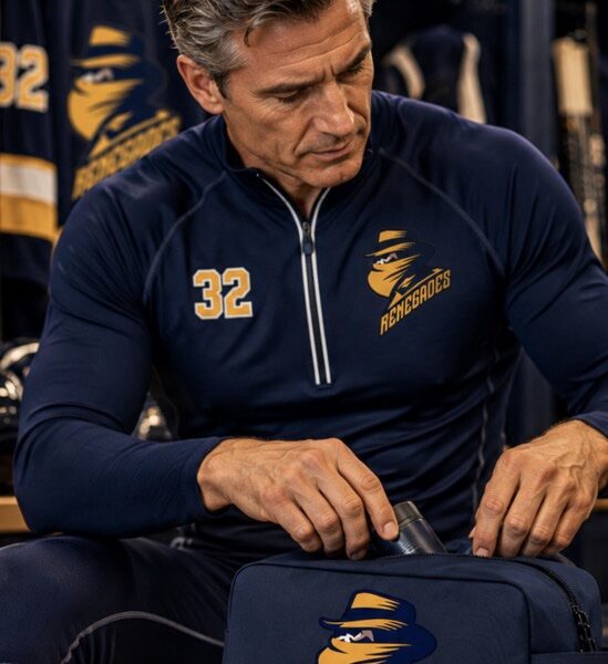Navy Wash Bag - Romford Renegades Ice Hockey Club